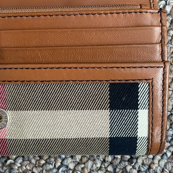 Burberry Tan and Black Wallet with Classic Check Design - Picture 10 of 15